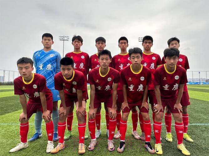 不藏锋芒 - 湖北足协加冕青超U-15组全国冠军